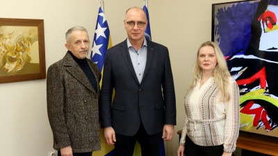 Gradonačelnik Lugavić razgovarao sa predstavnicima Zavoda za javno zdravstvo TK i Zdravstvenog savjeta o unapređenju saradnje