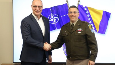 Foto: Gradonačelnik Tuzle sastao se s komandantom NATO štaba u BiH: Važnost stabilnosti i sigurnosti kao temelja za dalji društveni i ekonomski razvoj