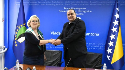 Foto: Potpisivanjem Sporazuma uposlenicima u zdravstvu TK osigurano povećanje plaća