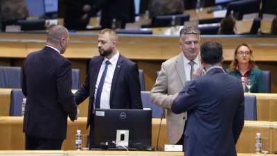 Delegati iz SNSD-a i HDZ BiH u Domu naroda PSBiH uskratili kvorum za rad, sjednica prekinuta