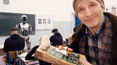 Video: Nova pjesma i spot benda “Dubioza kolektiv”, o utjecaju AI na savremeno društvo