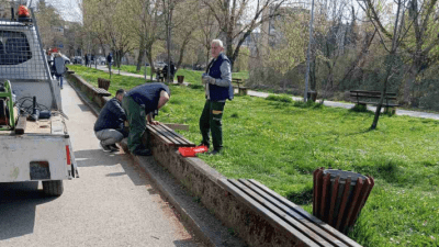 Foto/Proljeće donosi novu energiju: Aleja Alije Izetbegovića u Tuzli dobija novo lice