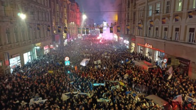 Video/Foto: Raduj se Bosno i Hercegovino: Slavlje širom zemlje nakon pobjede Zmajeva i plasmana na Svjetsko prvenstvo