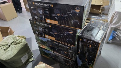 Foto: U akciji “LIVE 1” u Tuzli i Lukavcu oduzeta roba vrijedna 205.000 KM