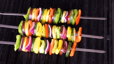 Kako pripremiti savršene povrtne ražnjiće? Recept koji uspijeva svaki put