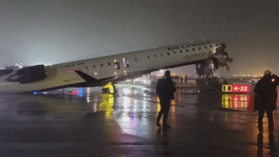Tragična nesreća na aerodromu LaGuardia: U sudaru aviona i vatrogasnog vozila poginuli pilot i kopilot