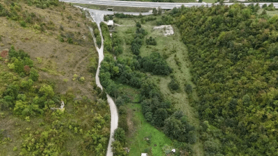 Video: Otvoren put za izgradnju sporne fabrike u Kaknju koja je u suvlasništvu hrvatskog ministra Grlić Radmana