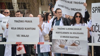 Strukovni sindikat doktora medicine i stomatologije TK pozvao Vladu TK na sučeljavanje: ‘Izađimo pred medije zajedno!’