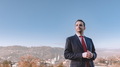 Omer Berbić: Gradsko vijeće Tuzla traži da se krene u generacijsku smjenu u javnim preduzećima i ustanovama!