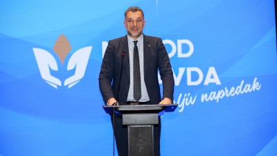 Konaković: ‘UKC Tuzla danas je žrtva političkih trgovina’?!