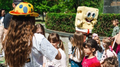 Sadržaji koje donosi peti vikend manifestacije ‘Proljeće u Tuzli 2026’: Proljetni sajam cvijeća i rasadnog materijala, super zabava za klince