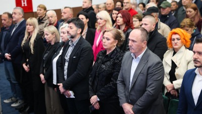 Foto: U Doboj Istoku javna tribina: Predstavljeni rezultati rada SDP-a BiH na federalnom i državnom nivou vlasti