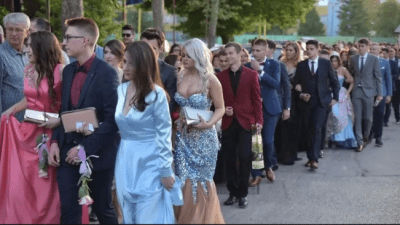 Maturska noć sve bliža, a cijene nikad veće: Za jednu večer potroši se prosječna plaća