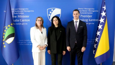 Foto: Premijer Halilagić primio novoimenovanu ambasadoricu Države Palestine u BiH