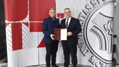 Rektor Univerziteta u Tuzli, prof. dr. Amir Karić i direktor ICC Tuzla, Jasmin Hasančević potpisali Sporazum o poslovnoj saradnji