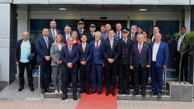 Foto: Tuzlanski kanton u znaku Dana Armije Republike Bosne i Hercegovine