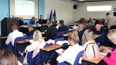 Foto: Skupština TK usvojila izmjene zakona, kreditno zaduženje i Finansijski plan ZZO TK