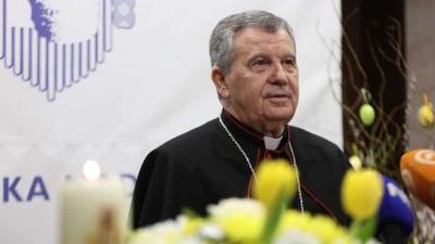 Biskupi BKBiH: Uskrsli Krist poziva da budemo nositelji njegova mira i svjedoci nade