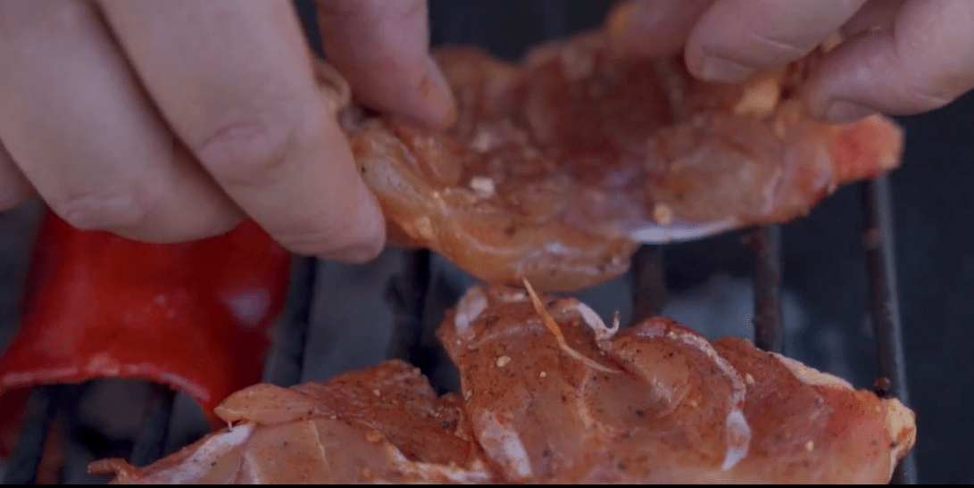 Video: Imamo par sjajnih ideja za okrenuti na roštilju 