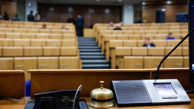 Stavovi parlamentaraca uoči vanredne sjednice Doma naroda o Južnoj interkonekciji