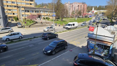 Foto: Sudar tri automobila u Tuzli