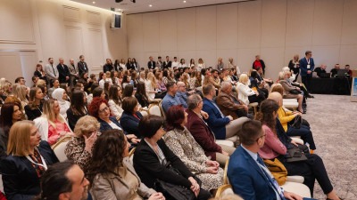 Foto/UKC Tuzla: Četiri naučna i stručna skupa u jednom danu i više od 500 učesnika iz BiH i inostranstva