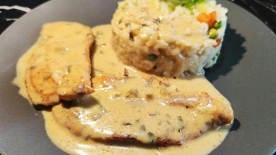 Recept: Pileći file u umaku od vrhnja i senfa