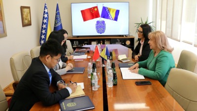 Foto: Predsjedavajuća Gradskog vijeća Tuzla, Ana Pejić primila ambasadoricu Narodne Republike Kine u BiH, Nj.E. Li Fan