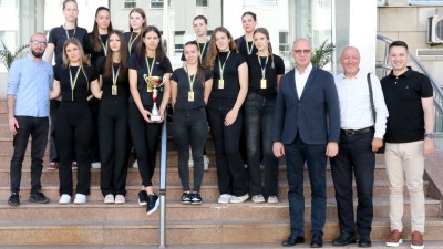 Foto: Prijem za seniorke tuzlanskog Košarkaškog kluba STARTz