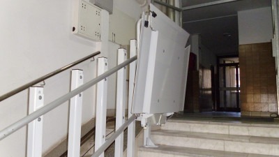 Grad Tuzla: Objavljen Javni poziv za subvencioniranje uklanjanja arhitektonskih barijera