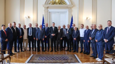 Foto: Predsjedavajući Predsjedništva BiH dr. Denis Bećirović organizirao prijem za delegaciju iz Tuzle