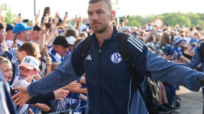 Schalke ponovo u Bundesligi, veliki uspjeh Muslića, Katića i Džeke