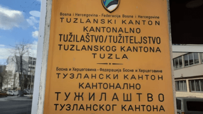 Elvis Selimović iz Tuzle koji je ubio brata Eldina predat u nadležnost Tužilaštva TK