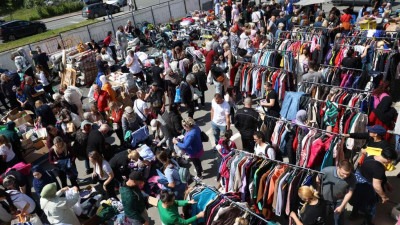 Humanitarni bazar Pomozi.ba u Sarajevu: Kupovinom i donacijama pomoć za ugrožene građane