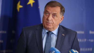 SAD razmatraju ponovno uvođenje sankcija Dodiku