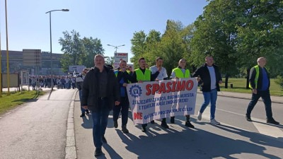Prvomajski skup podrške radnicima Nove Željezare u Zenici