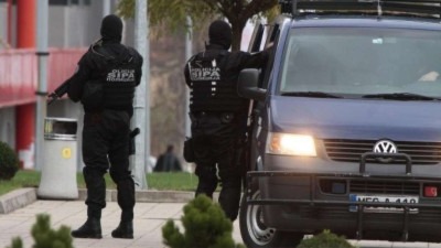 SIPA razbila mrežu za krijumčarenje migranata u Bihaću: Uhapšeni državljani BiH i Pakistana