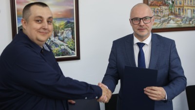 Foto: Uvođenje elektronskog dnevnika u osnovnim i srednjim školama TK