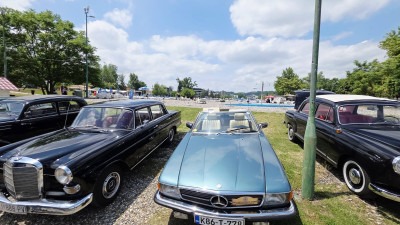 Video/Foto: Više od 130 oldtimera iz regiona i Evrope na prvom međunarodnom susretu u Tuzli