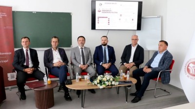 Foto: ‘Ekonomija i ekonomska politika’ – razgovori koji oblikuju budućnost Tuzle i TK