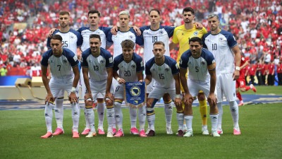 Zmajevi protiv Švicarske u borbi za plasman u nokaut fazu Svjetskog prvenstva; Barbarez: Džeko i Šunjić spremni, Tabaković u konkurenciji