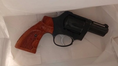 Policija dostavila izvještaj Tužilaštvu TK o počinjenom krivičnom djelu protiv ukupno 11 osoba koje su osumnjičene za krivično djelo nedozvoljeno držanje oružja