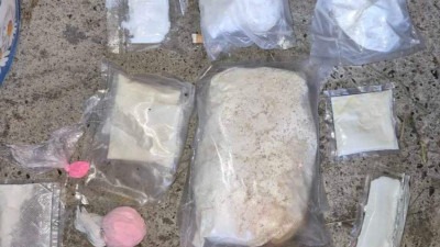 Foto: Pretresi na više lokacija u Gračanici zbog proizvodnje i prometa narkotika