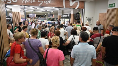 Foto: Novo ‘Naše mjesto za sve’: Bingo otvorio supermarket u srcu Gradačca; Zaposlenje dobilo 20 novih radnika