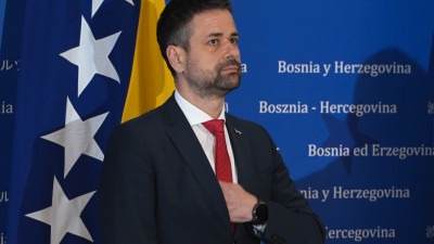 Milionski biznis sa prikrivenim kompanijama ministra Srđana Amidžića preuzeo njegov savjetnik