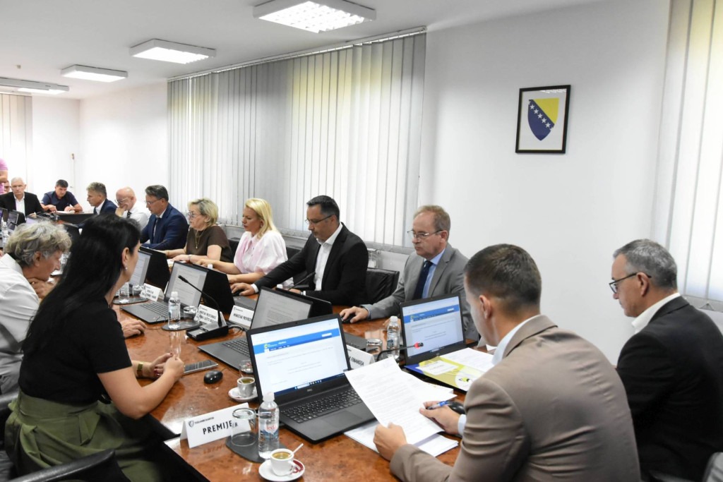 Više od 48 miliona KM za vodnu infrastrukturu u Tuzlanskom kantonu; lada TK i NERDA nastavljaju podršku privredi i razvojnim projektima