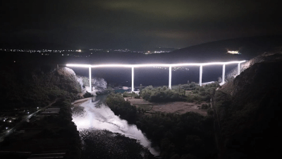 Video/Foto: Pogledajte spektakularne prizore; Najveći most na Koridoru 5C zasjao u punom sjaju