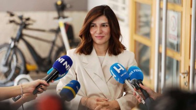 Ćudić: Na politike prošlosti odgovaramo stručnošću, hrabrošću i mladim licima