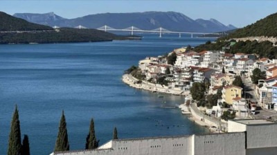 Neum pred vrhuncem sezone: Hoteli puni, a u julu i augustu očekuje se potpuna popunjenost