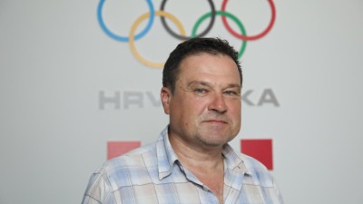 Zbog korupcije uhićen direktor HOO-a Šegota sa suprugom, istražitelji i kod Krajača